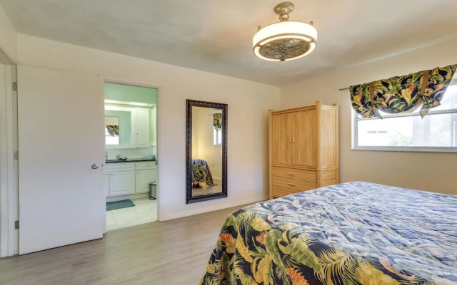 photo 4 of Sarasota House w/ Private Pool - 4 Mi to Beach!