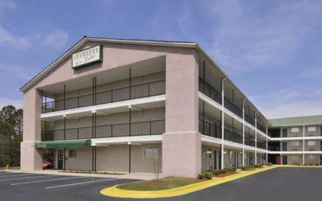 photo 3 of Savannah Suites-Stone Mountain
