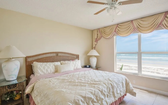 photo 2 of SCG206 - Sea Coast Gardens by RedAwning