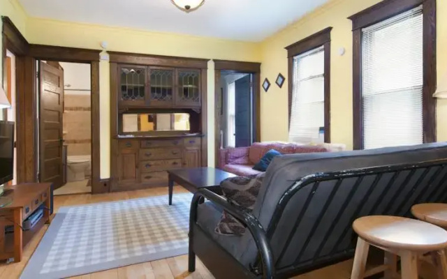 photo 5 of Scott & Jenna Shortstay - Loft Studio Minneapolis