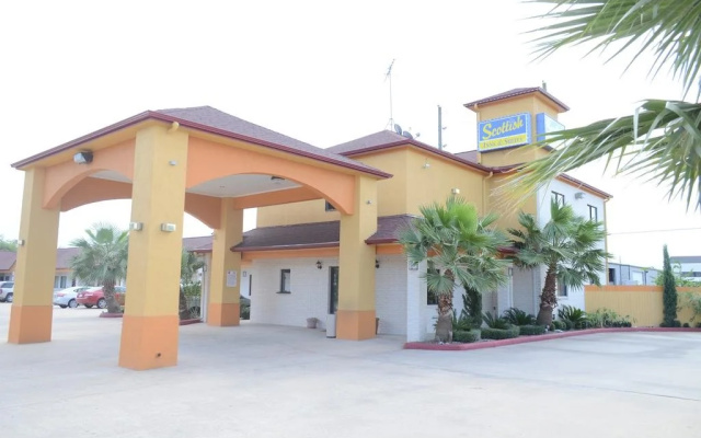 photo 5 of Scottish Inn & Suites Highway 6 South