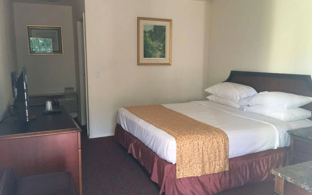 photo 3 of Waterford Inns on the Hudson