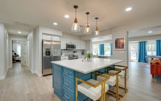 photo 2 of Pool, Hot Tub: Family-friendly Scottsdale Home!
