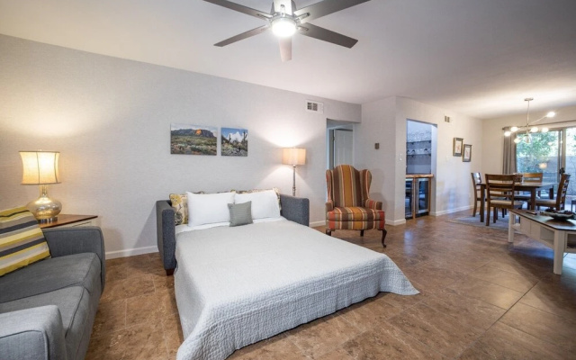photo 2 of Scottsdale Miller 2 Bedroom Condo by RedAwning