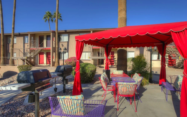 photo 2 of Scottsdale Park Suites