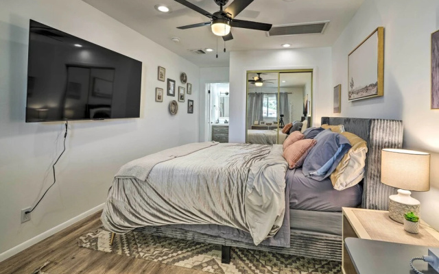 photo 5 of Scottsdale Retreat w/ Hot Tub, 2 Mi to Old Town