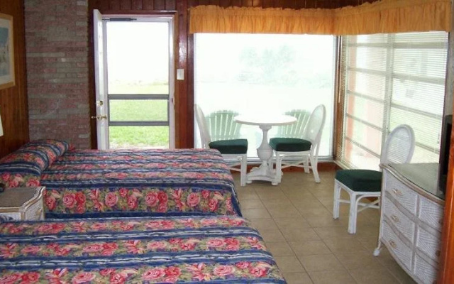 photo 4 of Sea Aire Motel