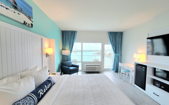 photo 3 of ChartHouse Clearwater Beach Marina Hotel