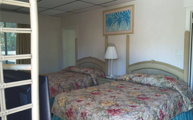 photo 3 of Sea Cove Resort Motel