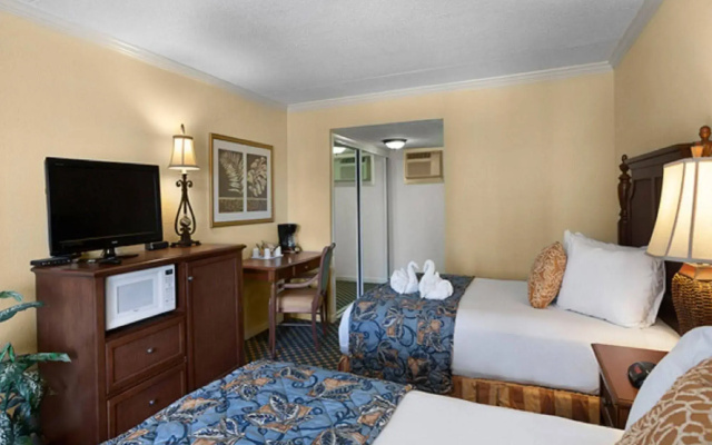 photo 2 of Sea Crest Oceanfront Resort