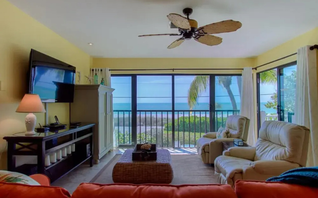 photo 3 of Sea Dreams- Captiva Shores 8A