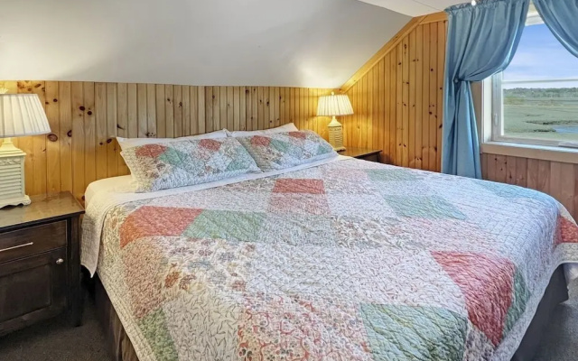 photo 3 of Sea Esta 4 Bedroom Cottage by RedAwning