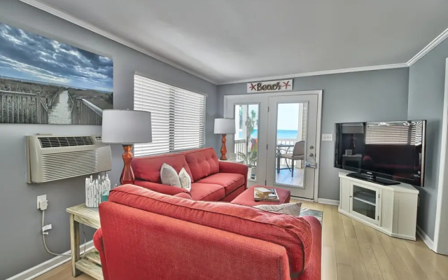 photo 3 of Sea Esta At Sunvillas 2 Bedroom Condo by Redawning