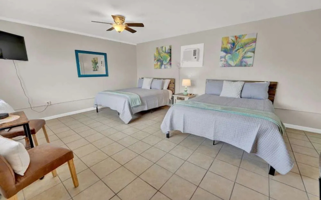 photo 5 of Sea Foam Suites