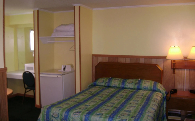 photo 5 of Sea Hawk Motel