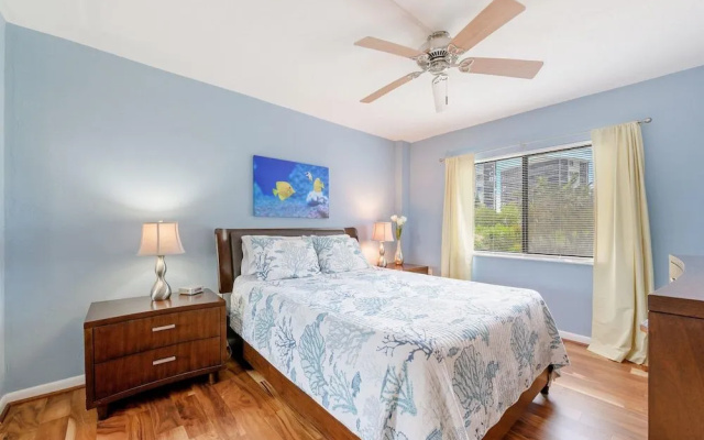 photo 2 of Sea Isles Condo