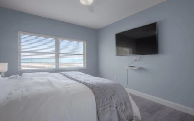 photo 5 of Sea La Vie Beach Oceanfront Patio Pet Friendly