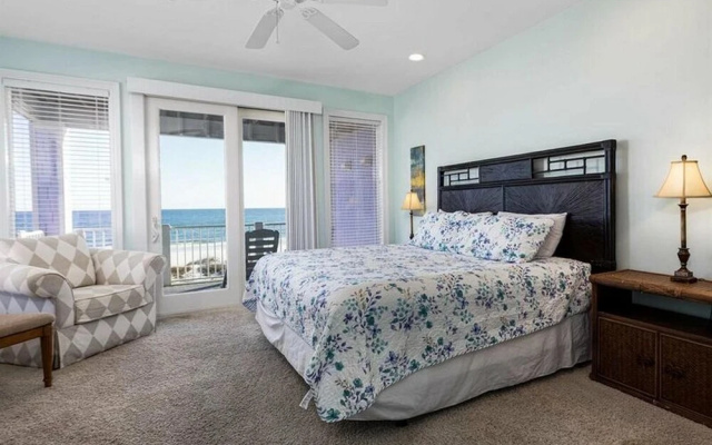 photo 4 of Sea Monster East by Meyer Vacation Rentals
