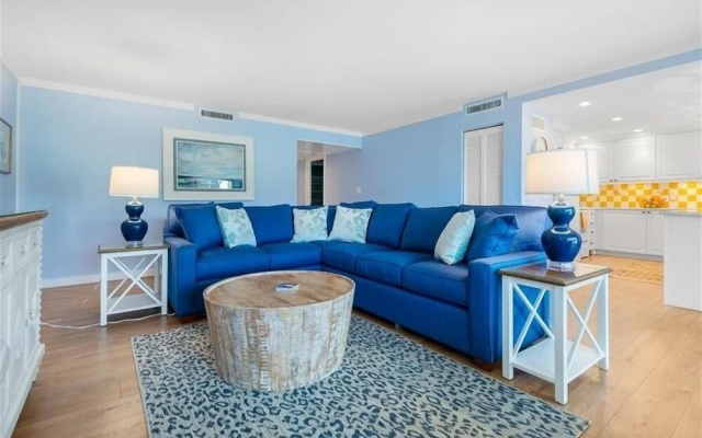 photo 5 of Sea Oats 144 2 Bedroom Condo by RedAwning