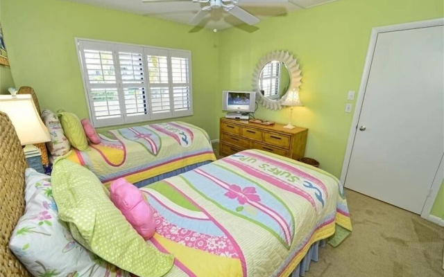 photo 4 of Sea Oats 222 2 Bedroom Condo by RedAwning