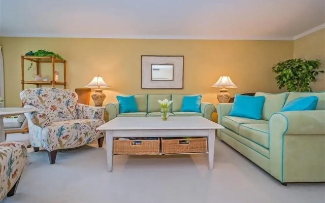 photo 5 of Sea Oats 342 2 Bedroom Condo by RedAwning