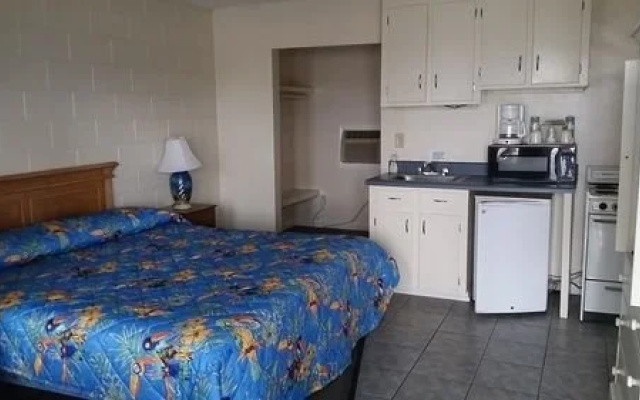 photo 5 of Sea Palms Motel