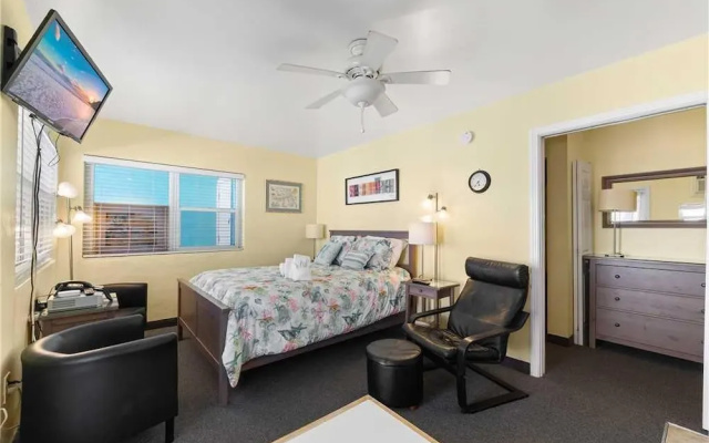 photo 5 of Sea Rocket 26 - Studio Condo