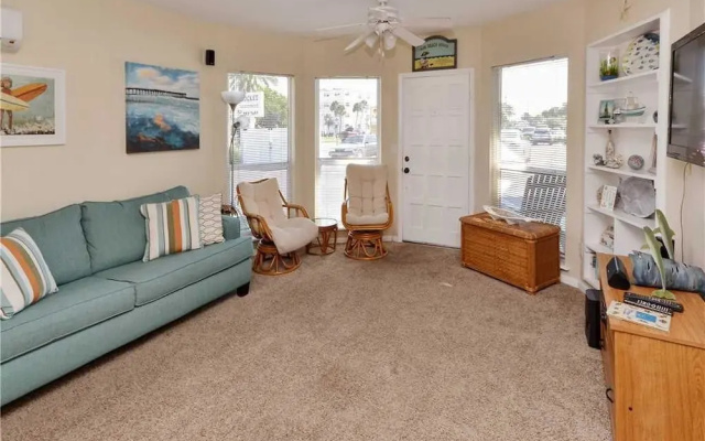 photo 5 of Sea Rocket 29 - One Bedroom Condo