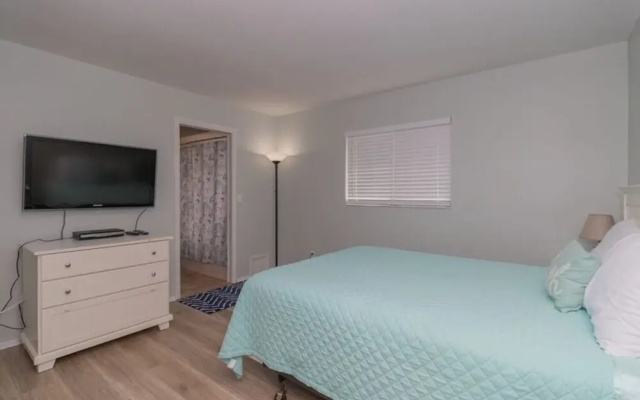 photo 4 of Sea Salt Retreat Pool Home 5 Miles From The Beach 3 Bedroom Home by Redawning