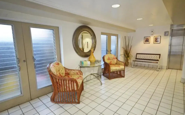 photo 5 of Sea Shore 41 Private Studio in Waikiki, 1 Block to Beach