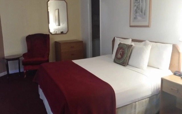 photo 3 of Sea Spray Inn & Beach Resort