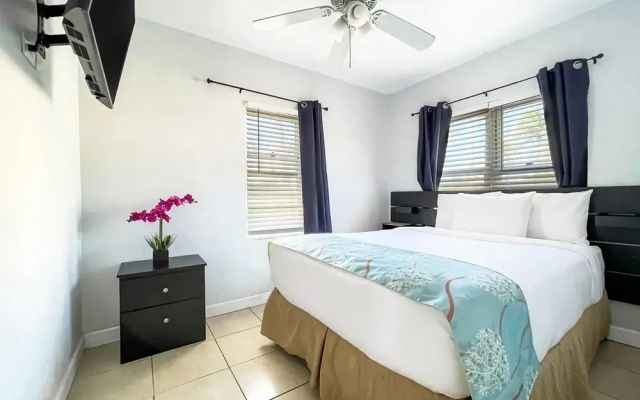 photo 5 of Laguna Blu Beach