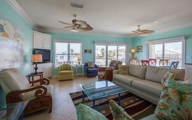photo 3 of Sea Urchin II by Meyer Vacation Rentals