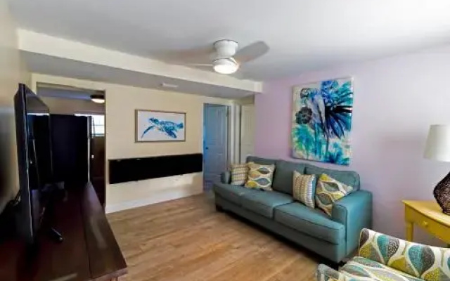 photo 2 of Sea View Inn