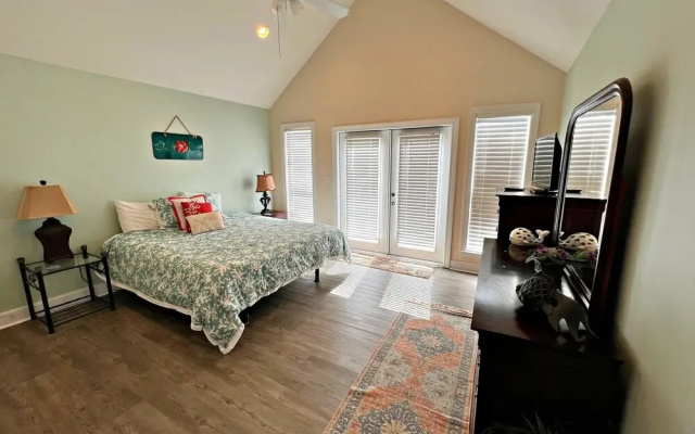 photo 4 of Sea Watch Unit A 3 Bedrooms 3 Bathrooms Condo