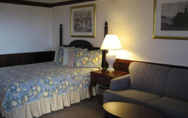 photo 2 of Sea Whale Motel