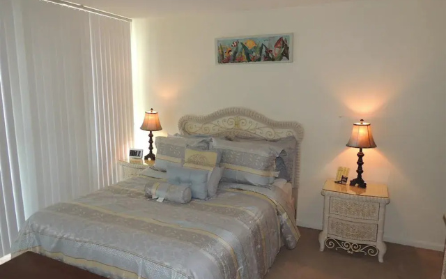 photo 4 of Sea Winds #707 Ocean Front (E) by RedAwning