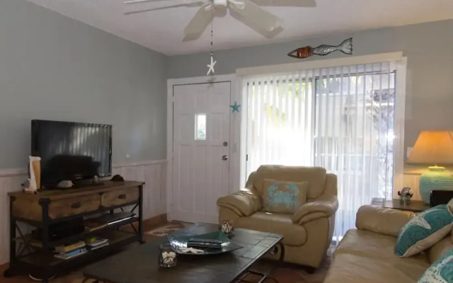 photo 2 of Seabreeze Condo B