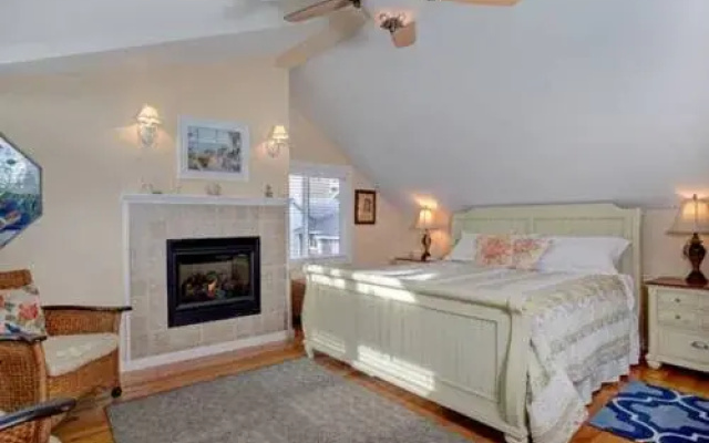 photo 2 of Seabreeze Cottage