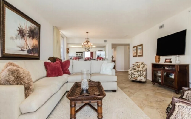 photo 2 of Seagate C 1004 - 2 Br Condo