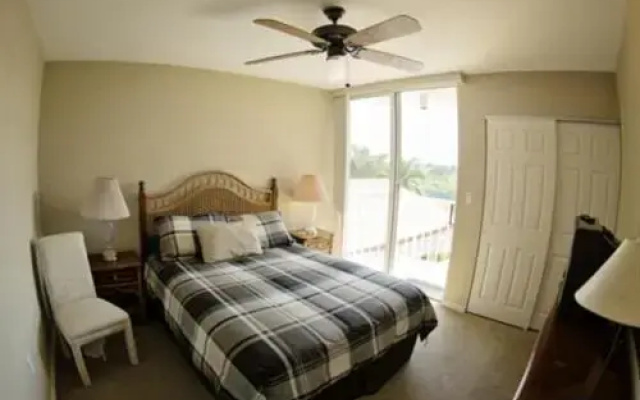 photo 3 of Elegant Furnished Condo with Gulf View by RedAwning