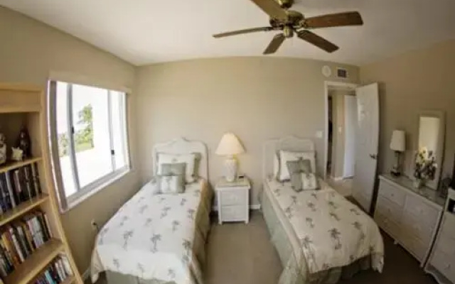photo 4 of Elegant Furnished Condo with Gulf View by RedAwning