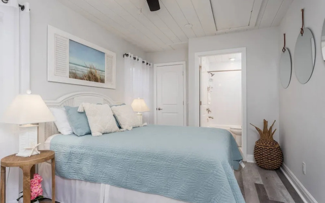 photo 2 of Seagrass Cottage