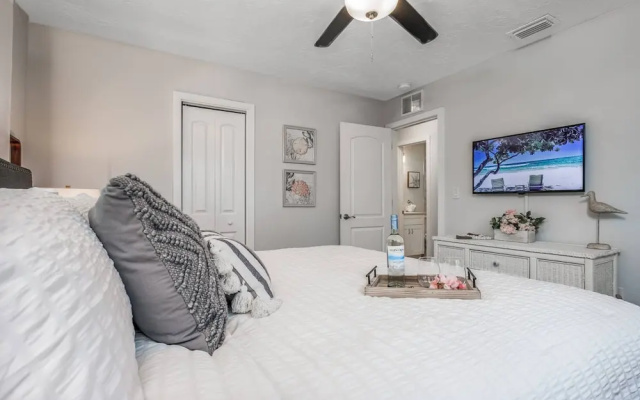 photo 5 of Seagrass Cottage