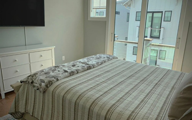 photo 4 of Seagull Street Duplex by Sea Scape Properties