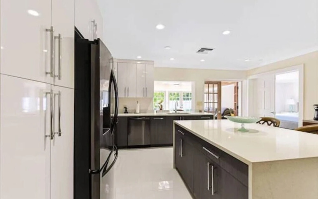 photo 3 of Seahorse Villa 1 in Fort Lauderdale