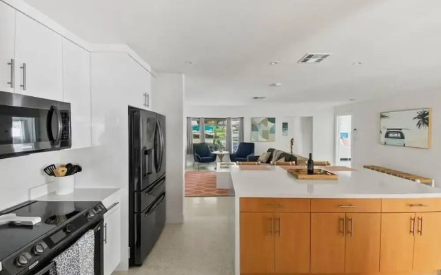 photo 5 of Seahorse Villa 2 in Fort Lauderdale