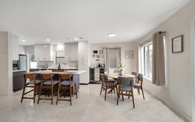 photo 5 of Seahorse Villa 3 in Oakland Park