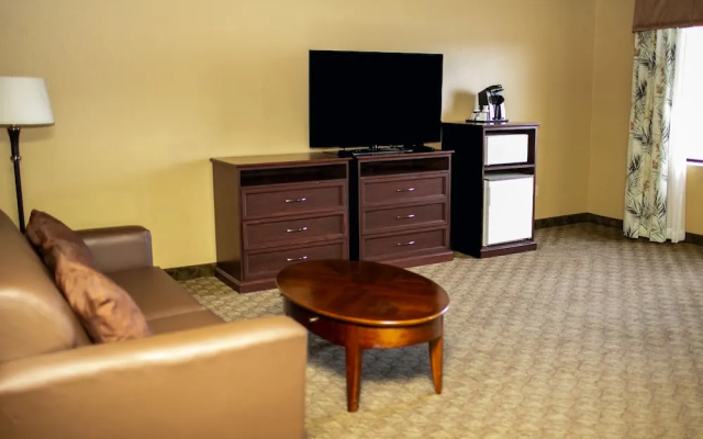 photo 3 of Seaport Inn and Suites