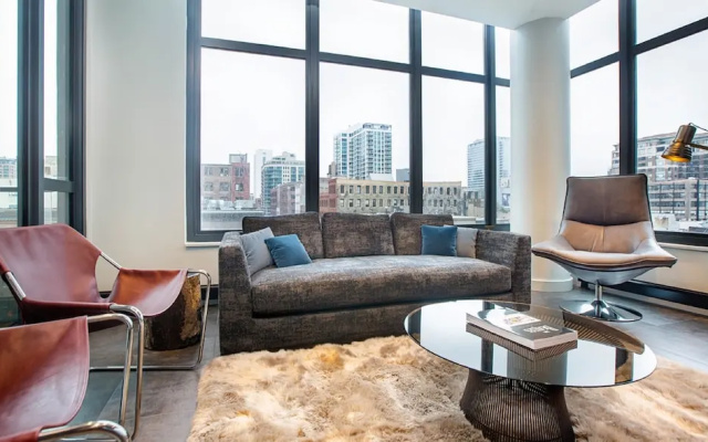 photo 4 of Seaport Penthouse Condos by Barsala